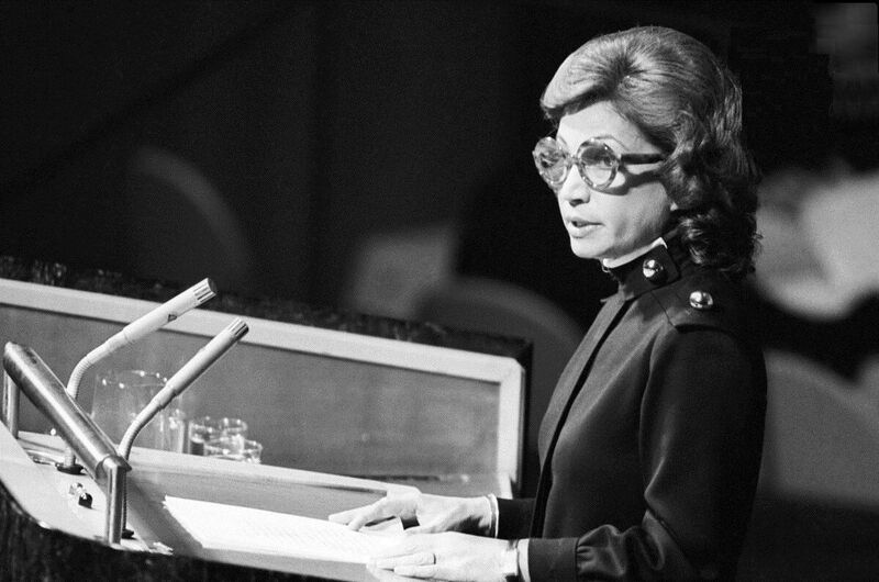 پرونده:PrincessAshrafPahlaviAddressingUNGeneralAssembly13Oct1971.jpg