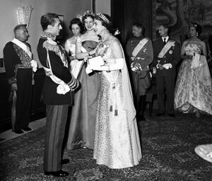 ShahanshahArrivalKastrupAirportDenmarkKingFrederik IX 1338k4.jpg