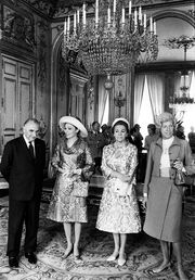 ShahbanouFrenchPresidentPompidouMrsDibaClaudePompidouElyseePalace7Tir1350b.jpg