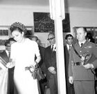 بازدید علیاحضرت از کتابخانه وزیری