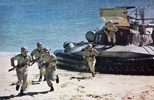 ImperialIranianNavyMilitaryDril-HovercraftModel SRN-6l.jpg
