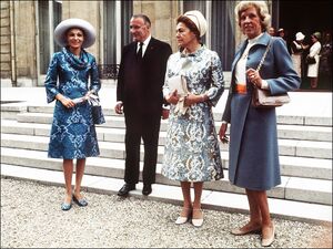 ShahbanouFrenchPresidentPompidouMrsDibaClaudePompidouElyseePalace7Tir1350.jpg