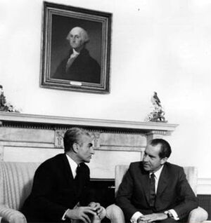 ShahanshahAryamehrWhiteHousePresidentNixonMehr1348p1.jpg