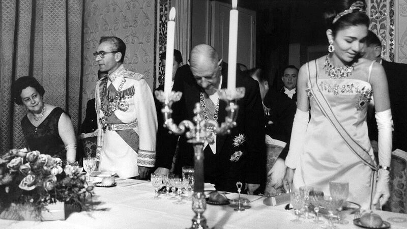 پرونده:ShahanshahShahbanouPresidentdeGaulleTehran1342d2.jpg