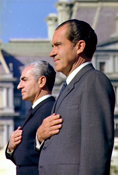 پرونده:ShahanshahAryamehrWhiteHousePresidentNixonMehr1348b.jpg