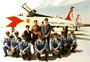 ValiahdRezaPahlaviGoldenCrownAcrojet24Esfand2535a.jpg
