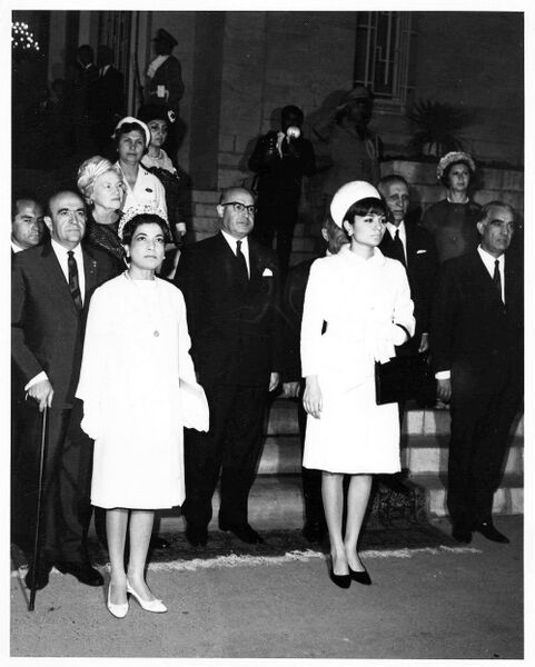 پرونده:ShahbanouOpeningCeremonyWomenCongress1345.jpg
